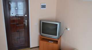 Гостиница Хостел Тулка Новосибирск Двухместный номер с 2 отдельными кроватями-4